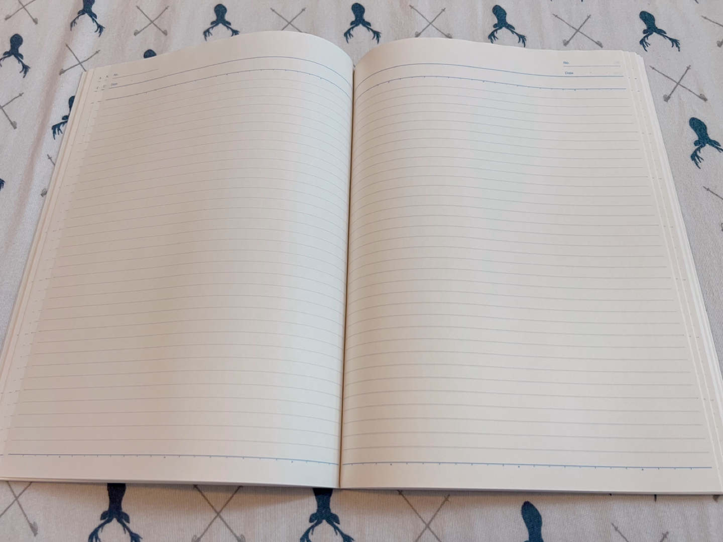 kokuyo B5 Notebook 6mm×35lines 80 sheets Brand New image indicator(3)