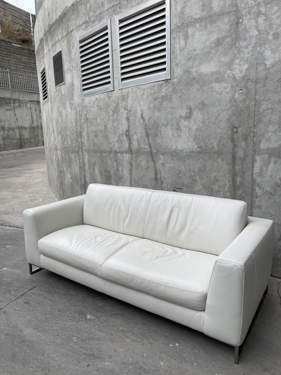 Soft Cream White Leather Natuzzi Ital Couch / 3 Seater Sofa - photo 2