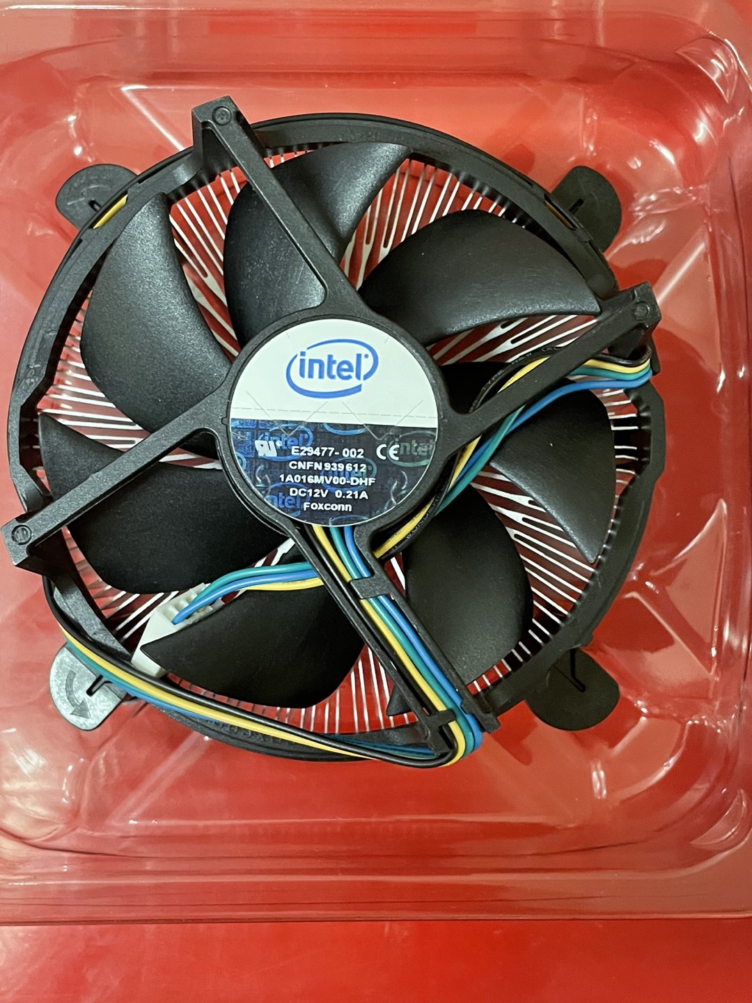 Intel LGA1366 CPU heatsink and fan. New thumbnail