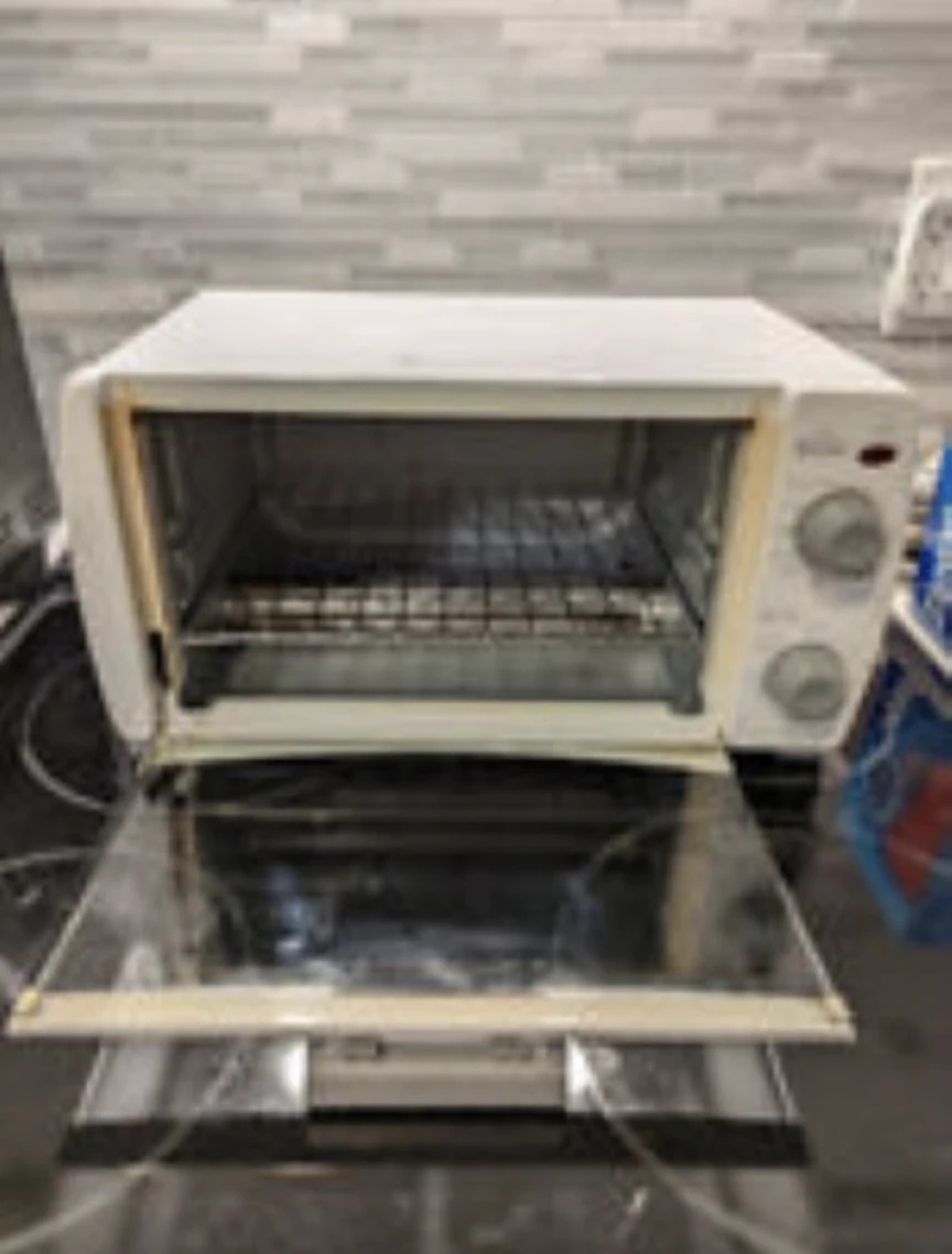 Rival Toaster Oven TO-821 White: Immaculate Condition! - photo 2
