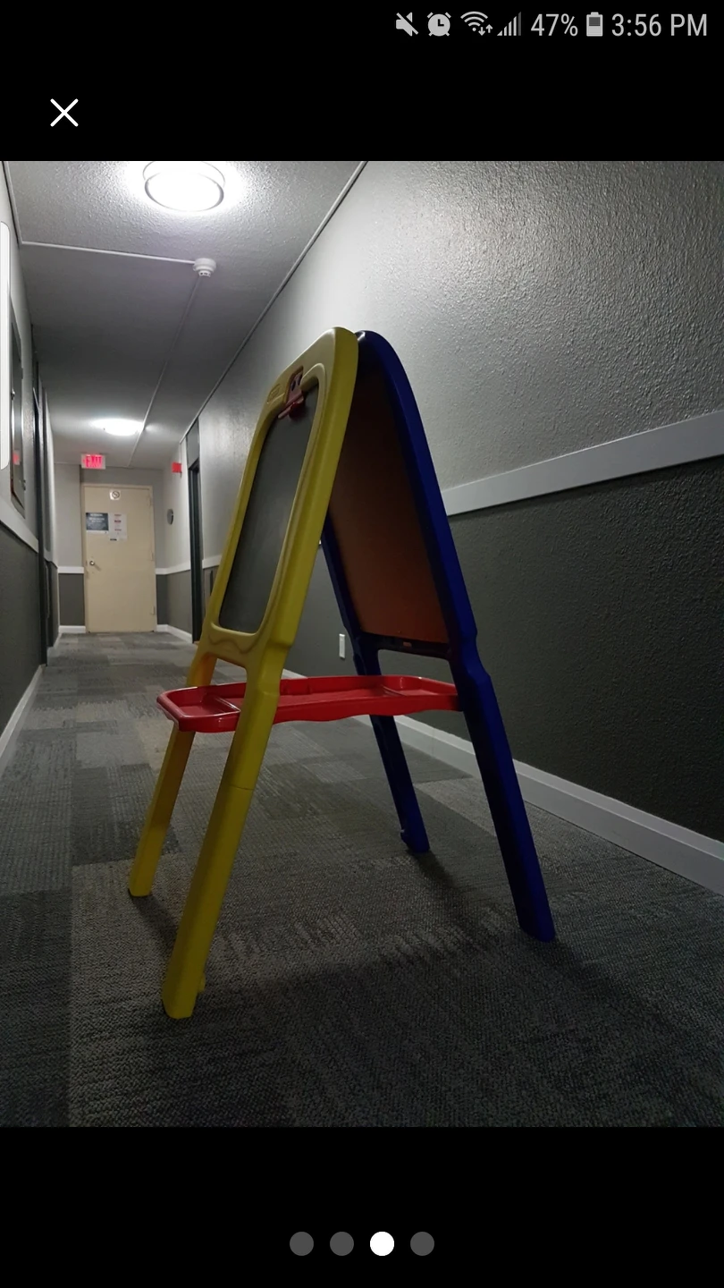 Crayola Double Easel image indicator(3)