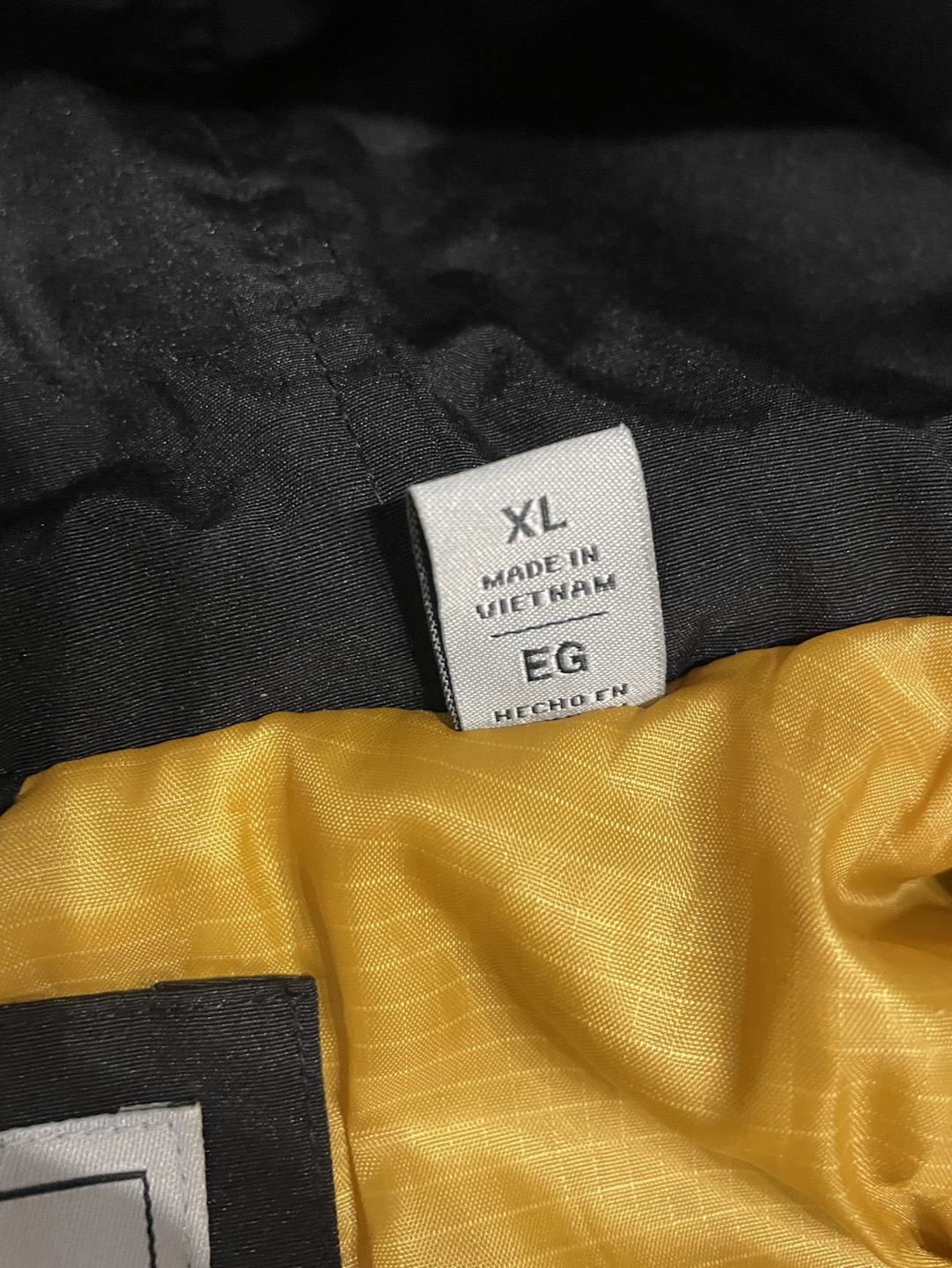 Black and Yellow Men’s Levi’s Water Resistant Jacket - photo 4