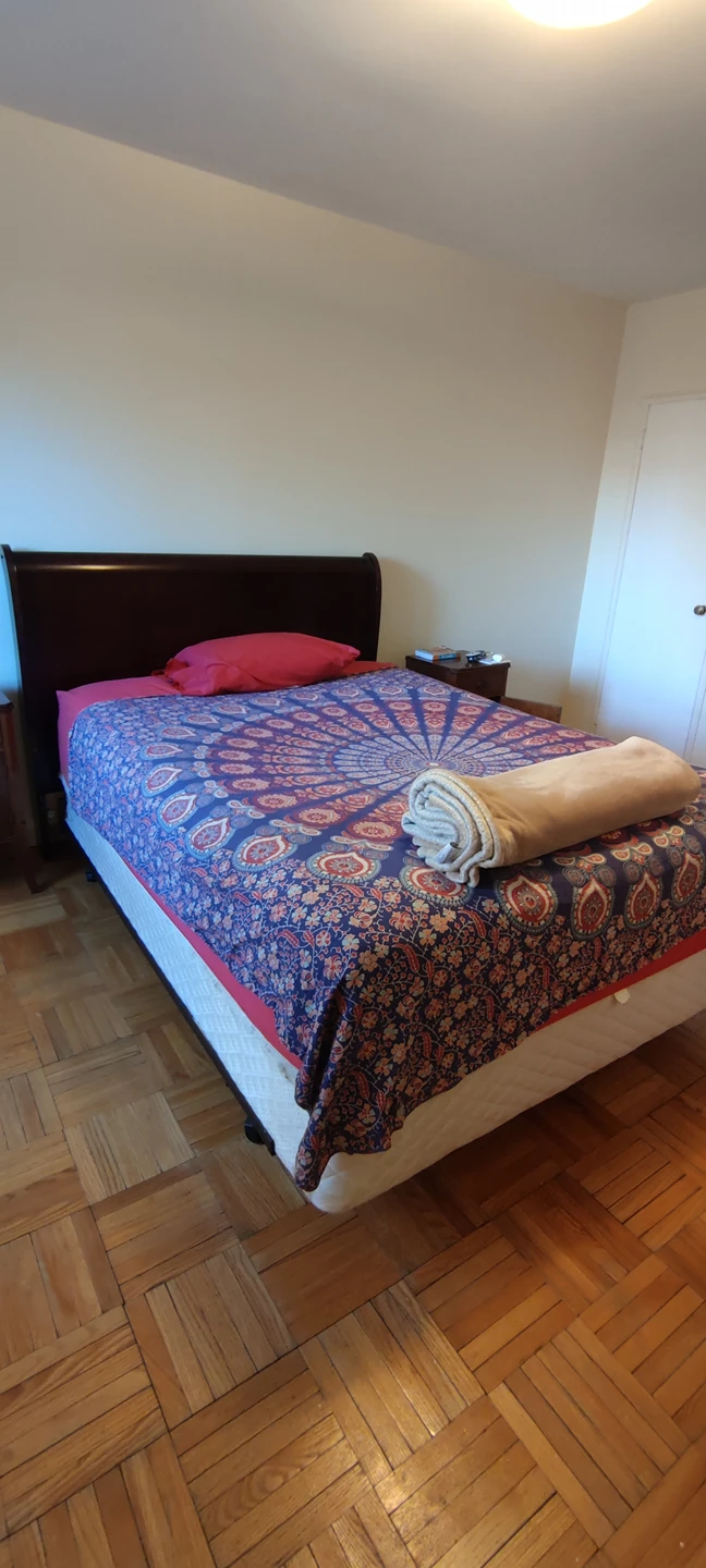 MUST GO!!! CLEAN Queen mattress, boxsprg, frame, & headboard! image indicator(2)