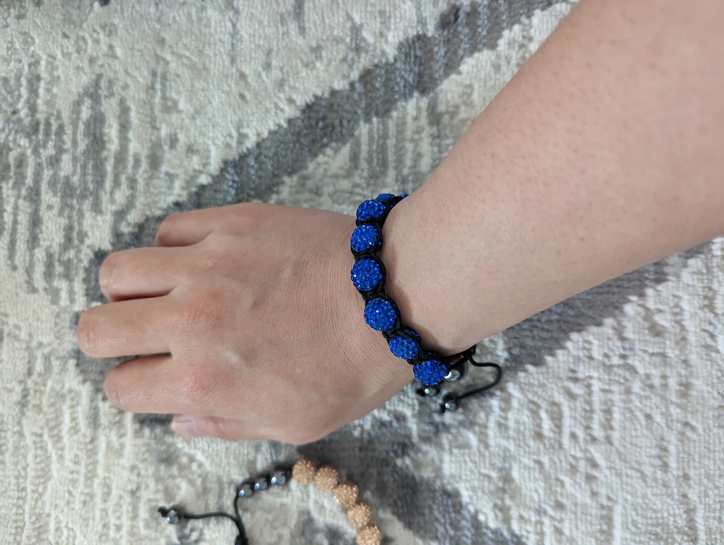 Shambella Rock Bracelets Blue or Salmon Pink image indicator(2)