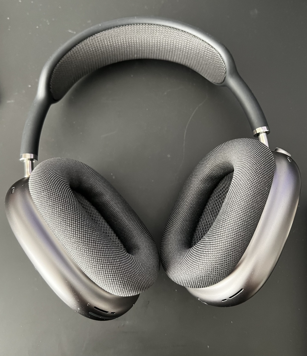 Airpods Max Space Grey + Benks stand - photo 2
