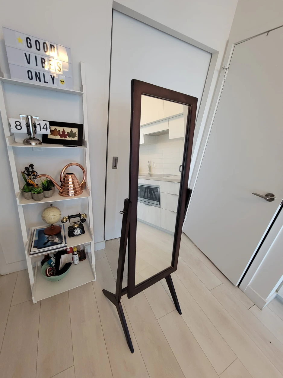 Mirror - photo 2
