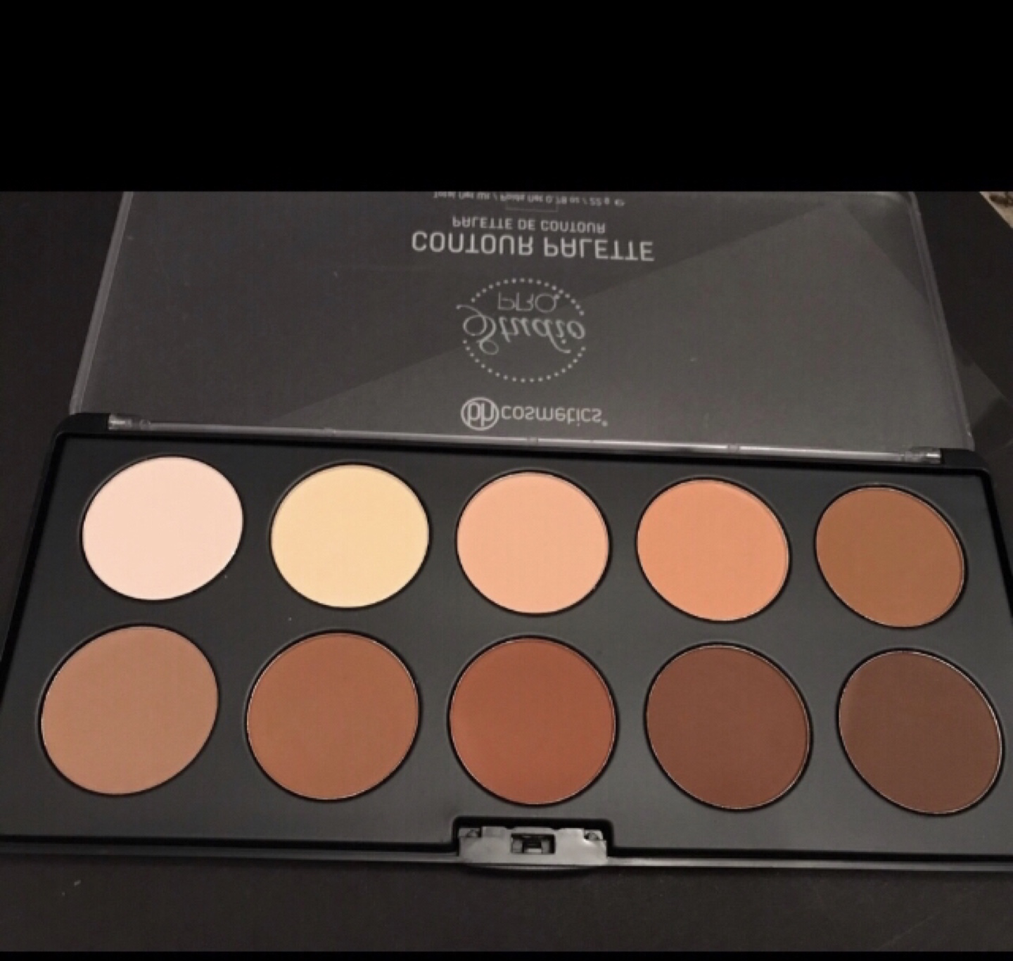 BH Studio Pro Cream Contour Palette image indicator(2)