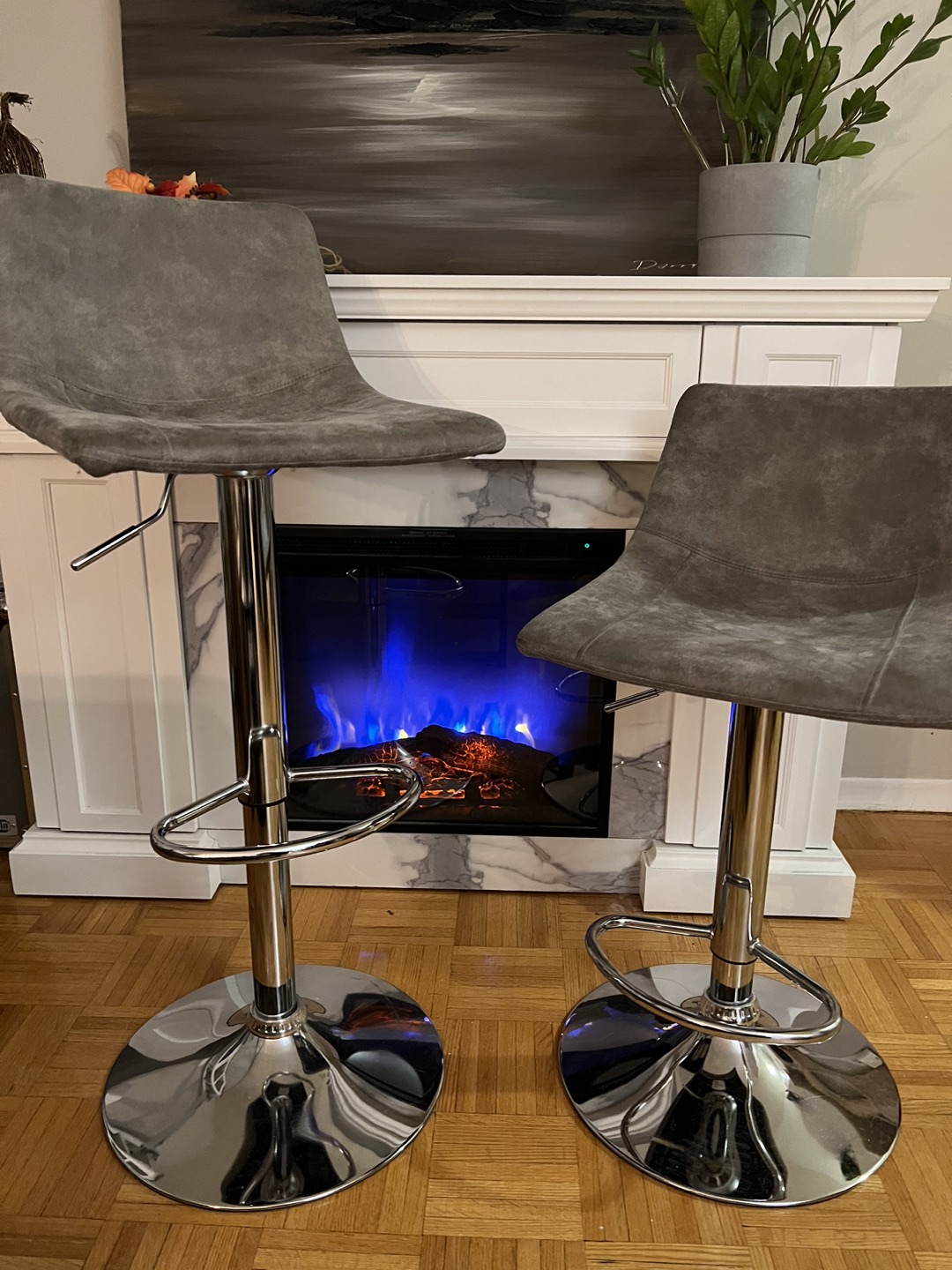 ADJUSTABLE BAR STOOLS - photo 3