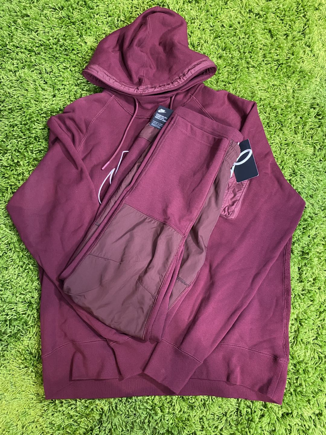 Brand New Nike Tracksuit image indicator(2)