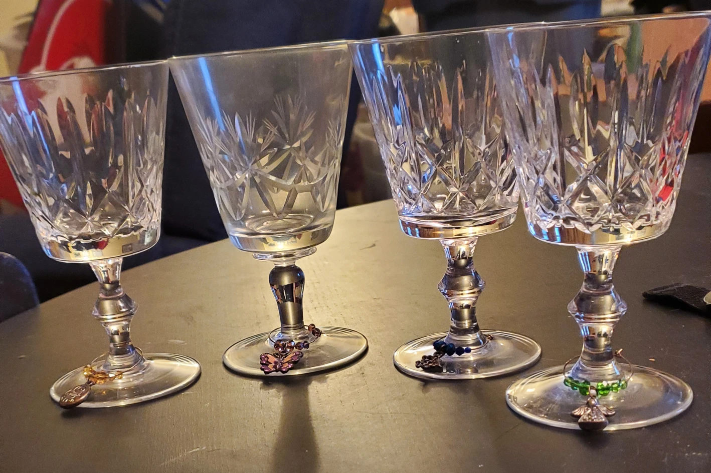 Crystal stemware with charms
