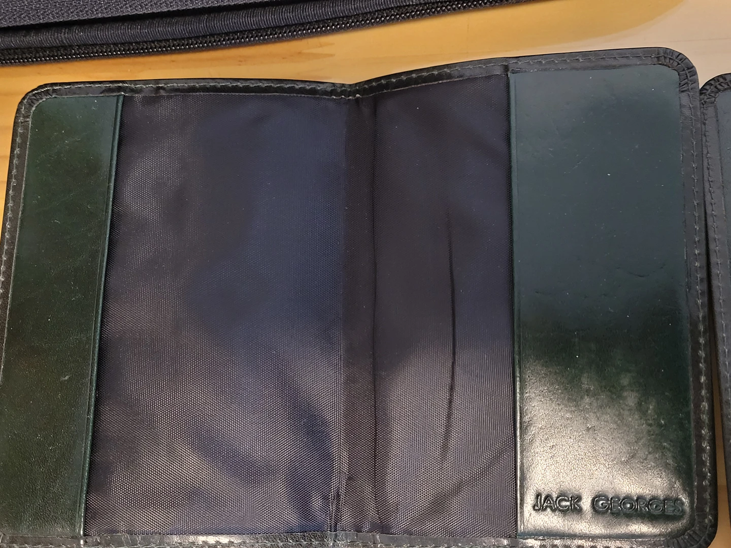 JACK JOERGES leather passport cover image indicator(4)