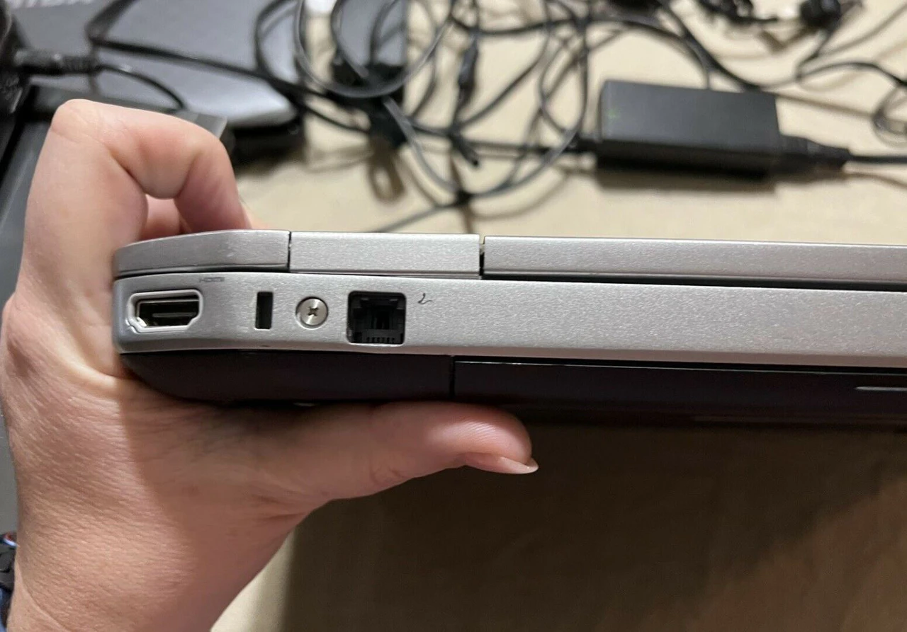Dell laptop for sale - photo 4