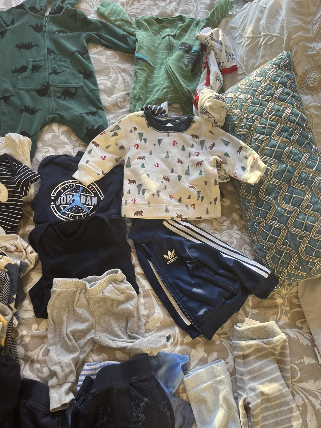HUGE 0-6 month boys lot⚽️ - photo 5