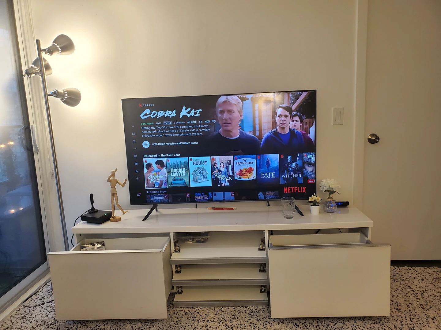 Large TV table - Classic white gloss finish. Brand new condition - photo 4