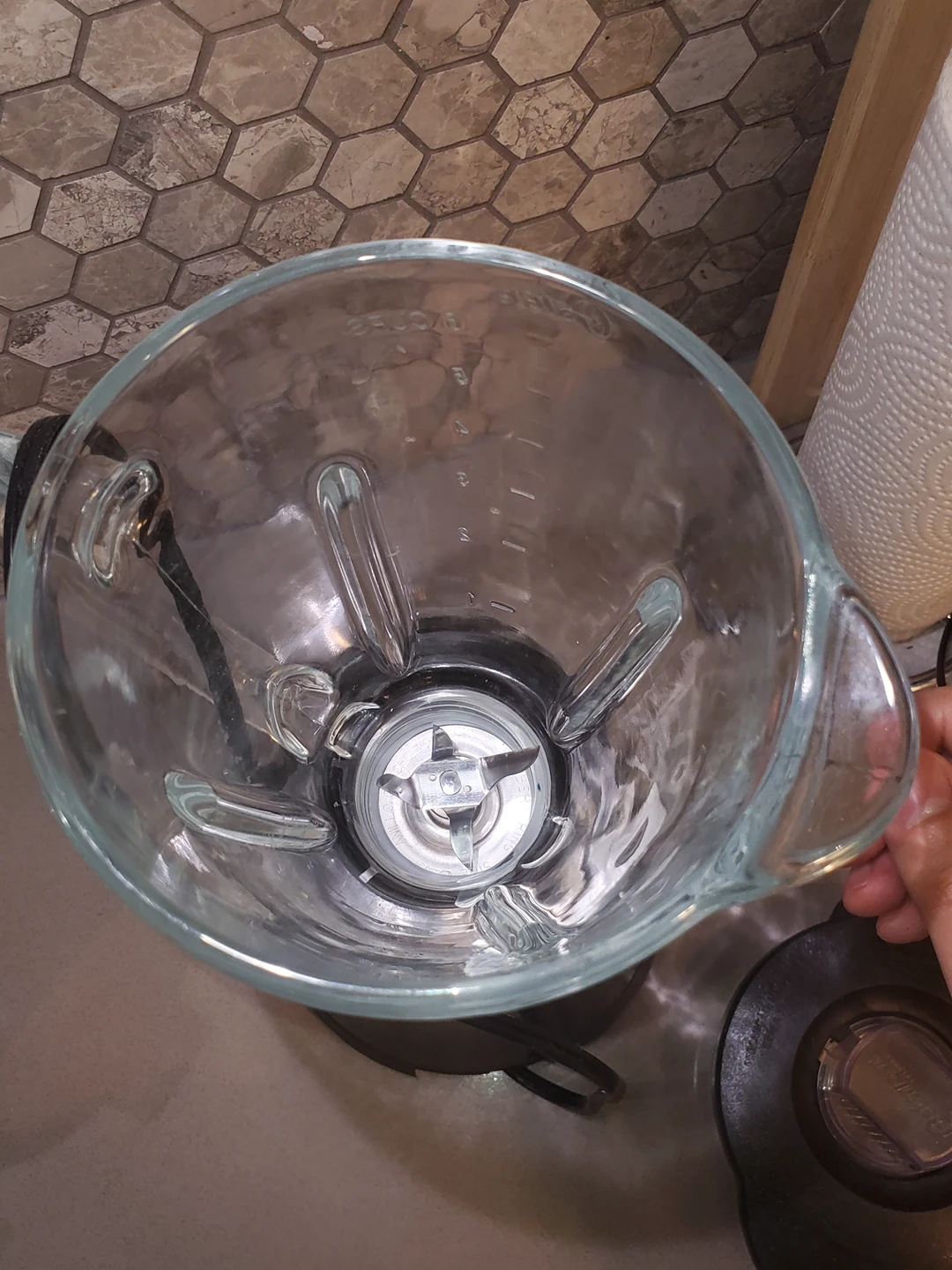 Oster 8 Speed Blender Black (was purchased for $80) - photo 4