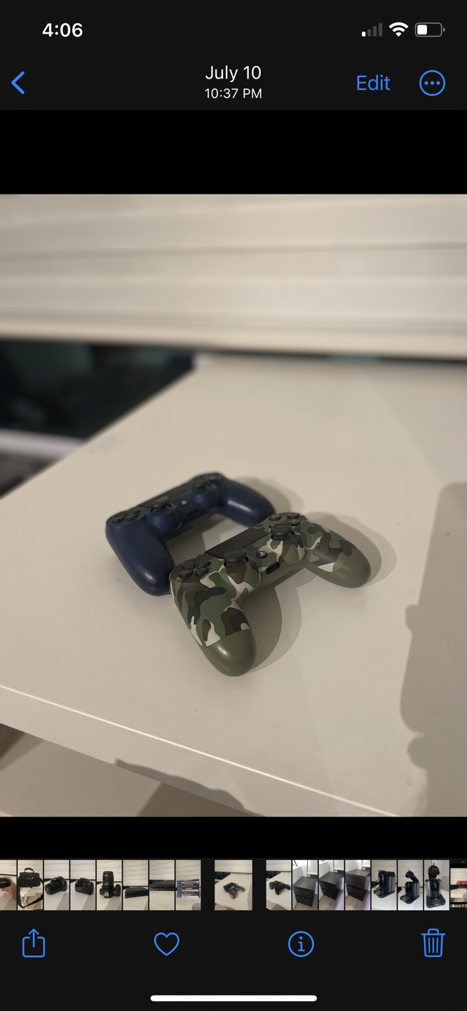 PS4 — Including controllers and games - photo 3