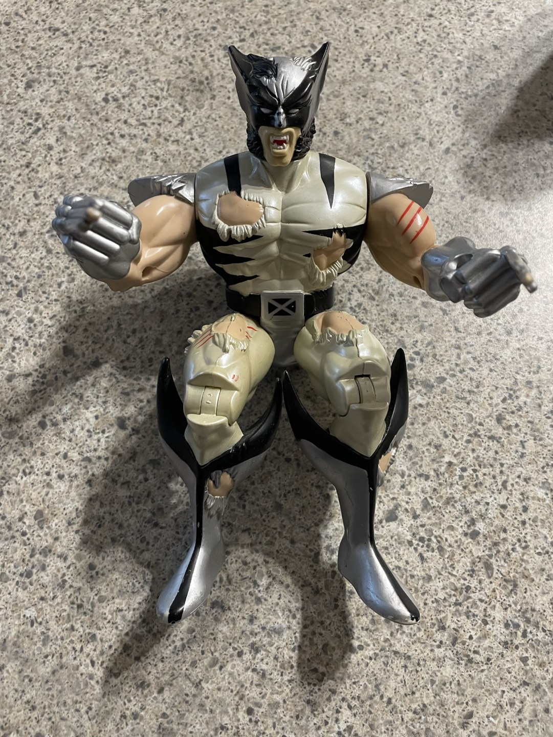 Vintage Marvel 1997 Wolverine Figure - photo 4