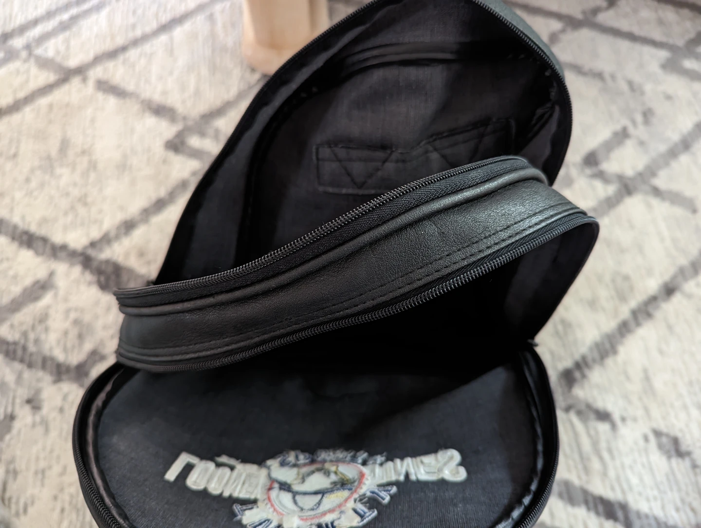 Vintage Looney Tunes Tweety Bird Leather Backpack image indicator(4)