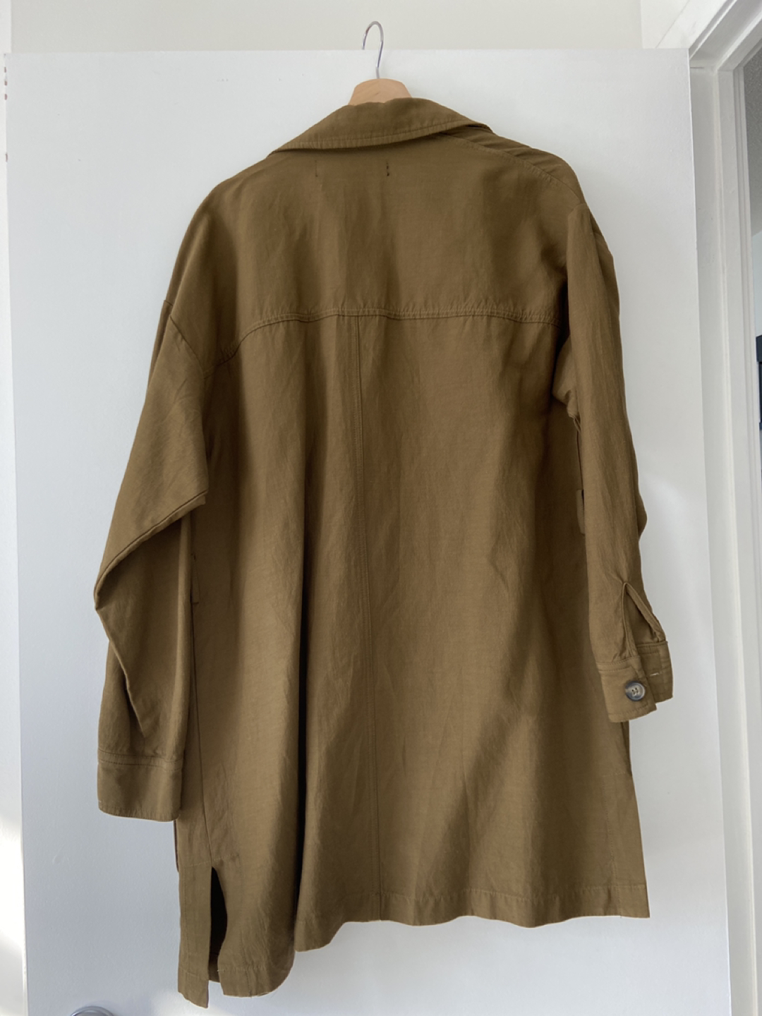 Zara Women’s Large Long Jacket image indicator(2)