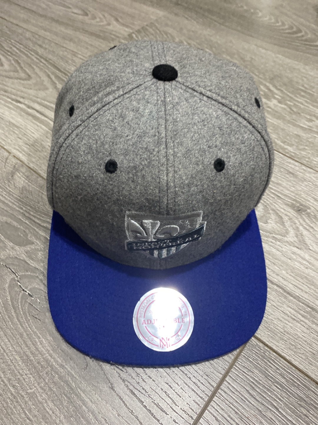 Mitchell & Ness Montreal Hat thumbnail