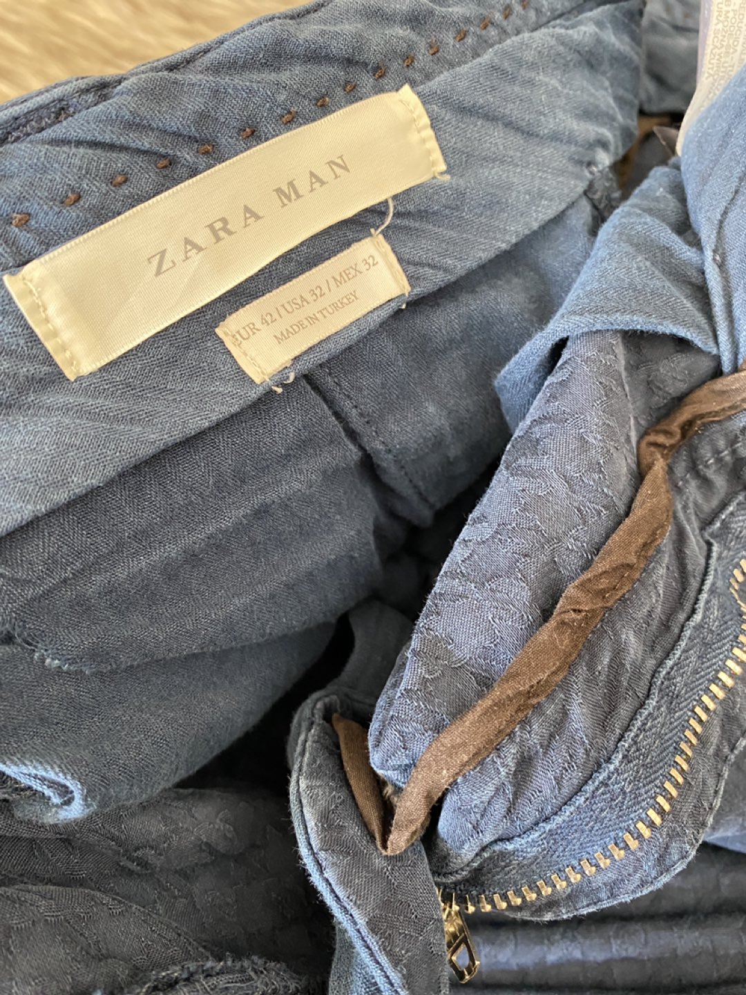Zara Man Casual Pants Size 32 image indicator(4)