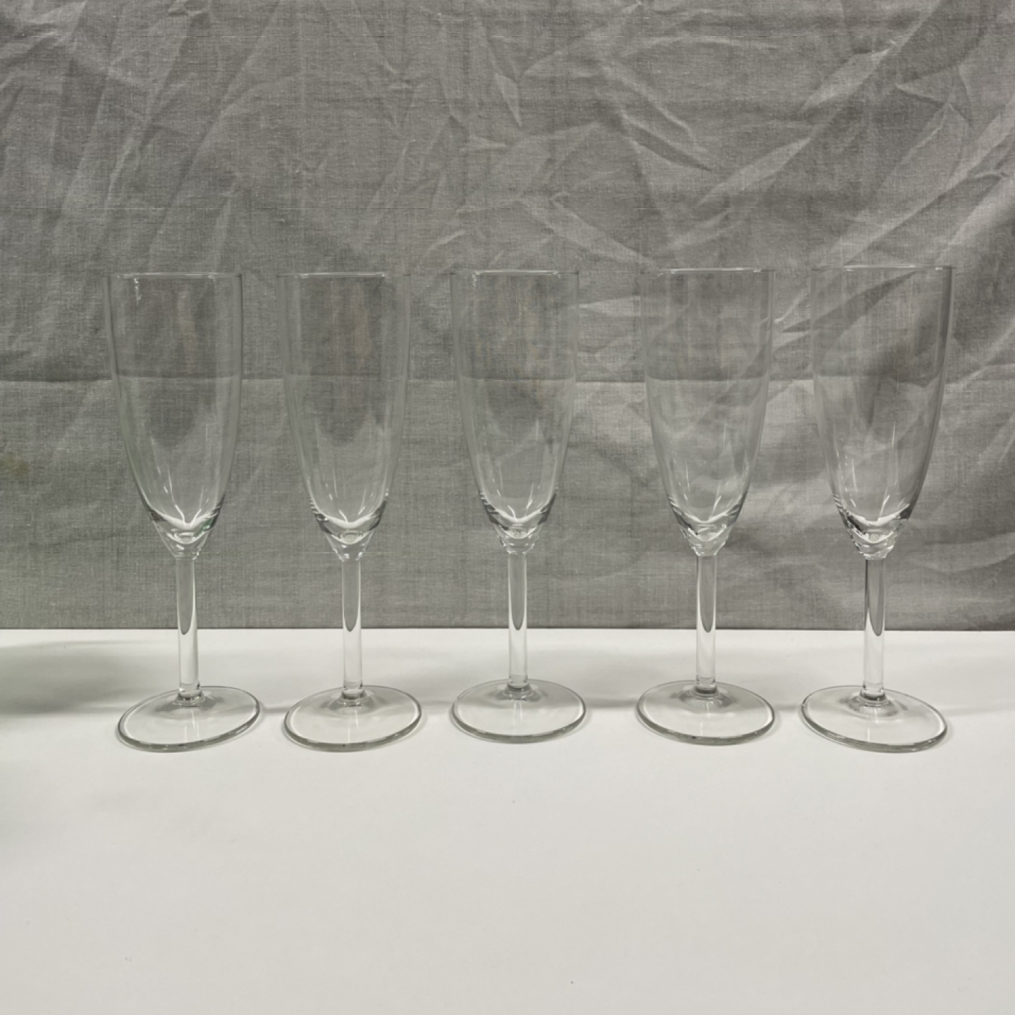 5 champagne glasses thumbnail