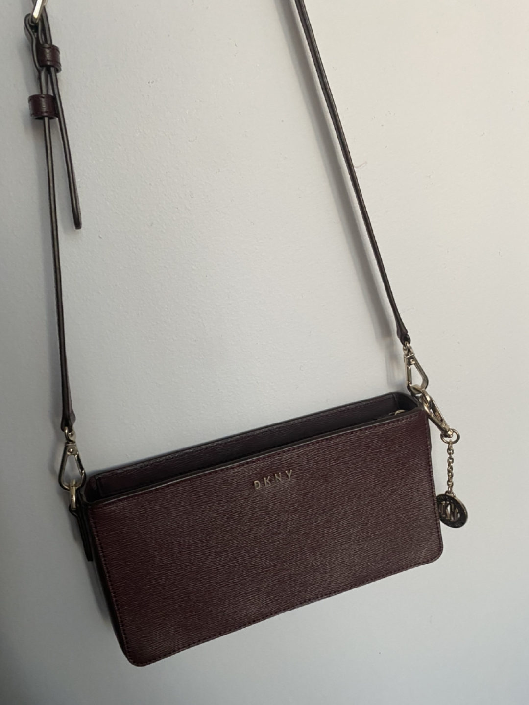 DKNY Burgundy Shoulder Purse 👜