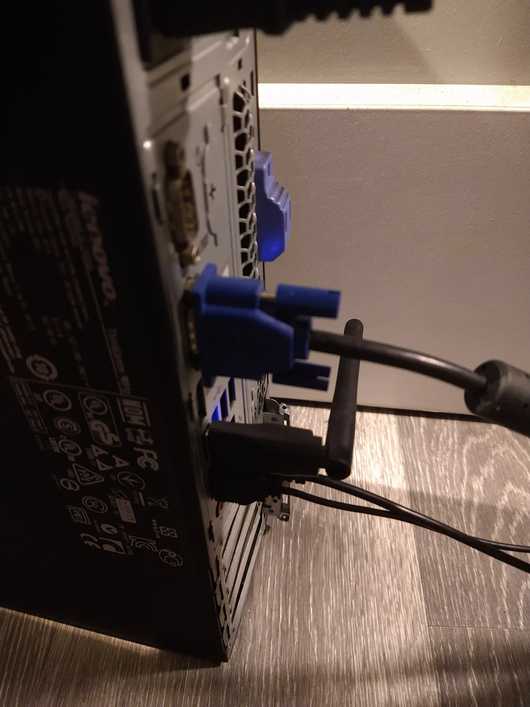 Lenovo i5 Desktop PC, Monitor, Keyboard, Wifi - Windows 10 Pro image indicator(4)