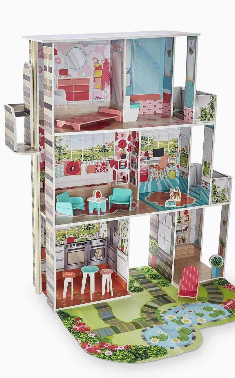 Kids play house