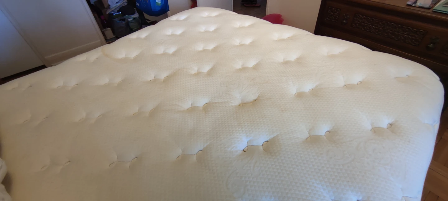 MUST GO!!! CLEAN Queen mattress, boxsprg, frame, & headboard! image indicator(7)