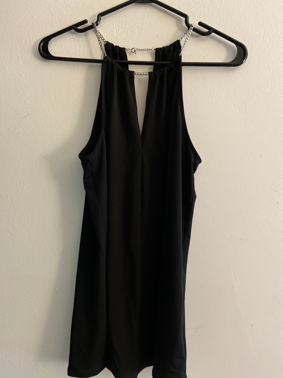 Dynamite Black Chain Neck Tank Top Size 4 thumbnail