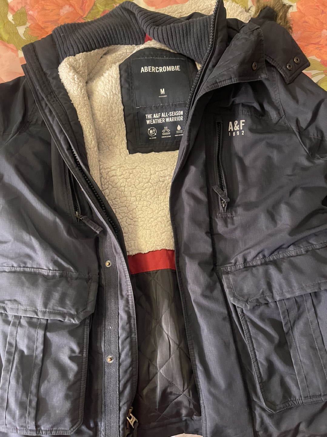 Abercrombie size M thumbnail