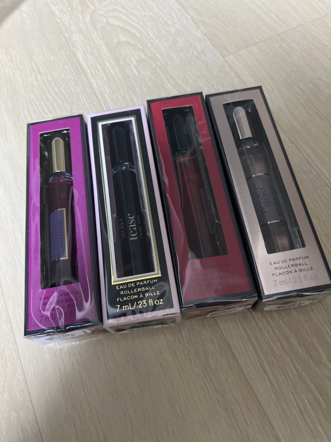 4 Victoria’s Secret Rollerballs thumbnail