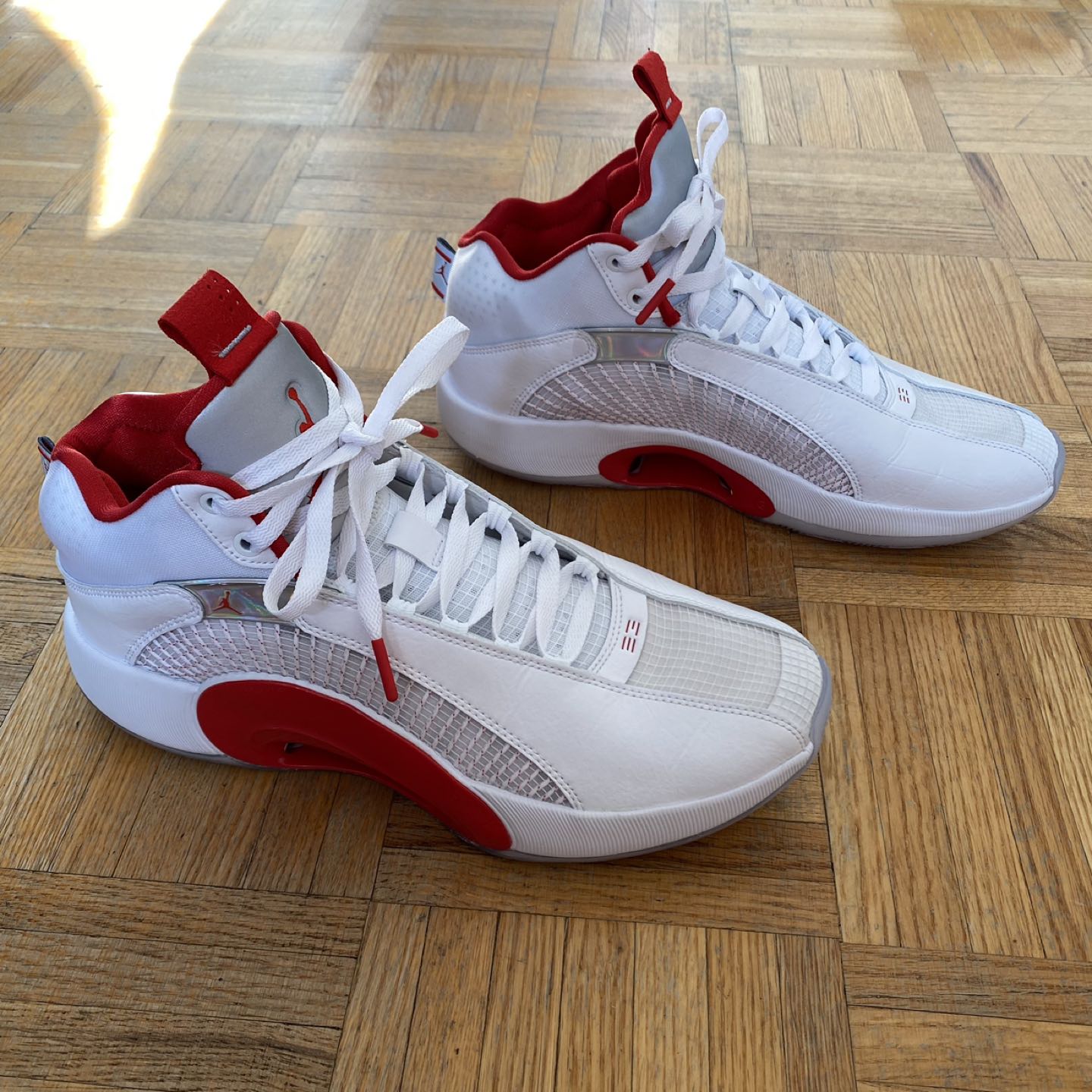 Air Jordan XXXV Fire Red (Icy sole) basketball shoes image indicator(2)