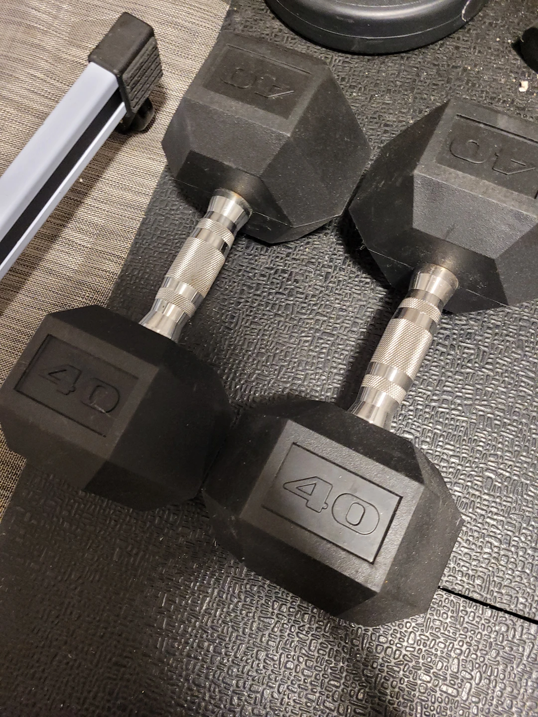40 lbs dumbbells thumbnail