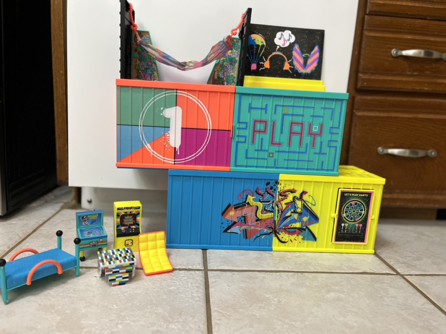 LOL Surprise Clubhouse Playset thumbnail