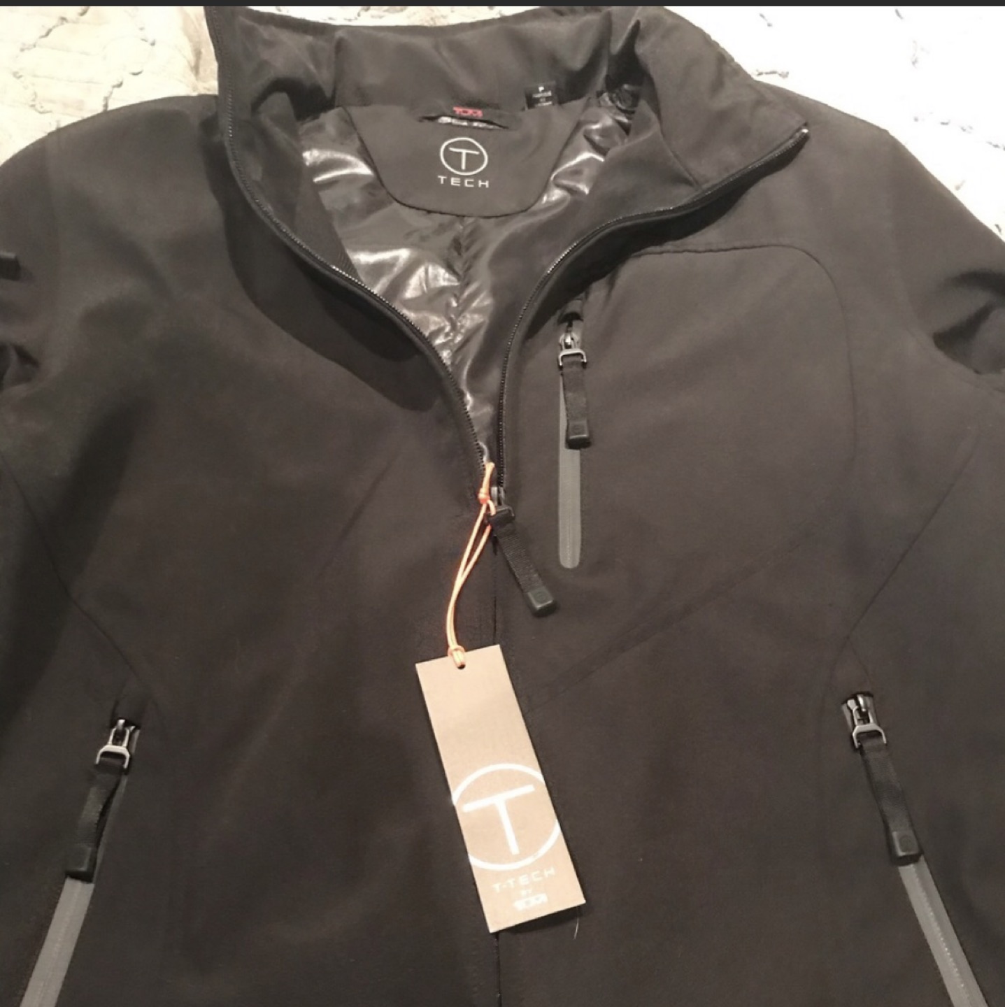 TUMI T-Tech Men’s Black Lightweight Travel Jacket Coat NEW - photo 2