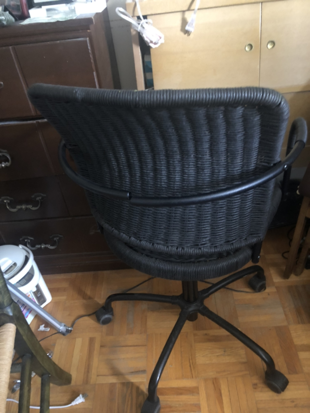 32-40 inch adjustable ergo chair - photo 2