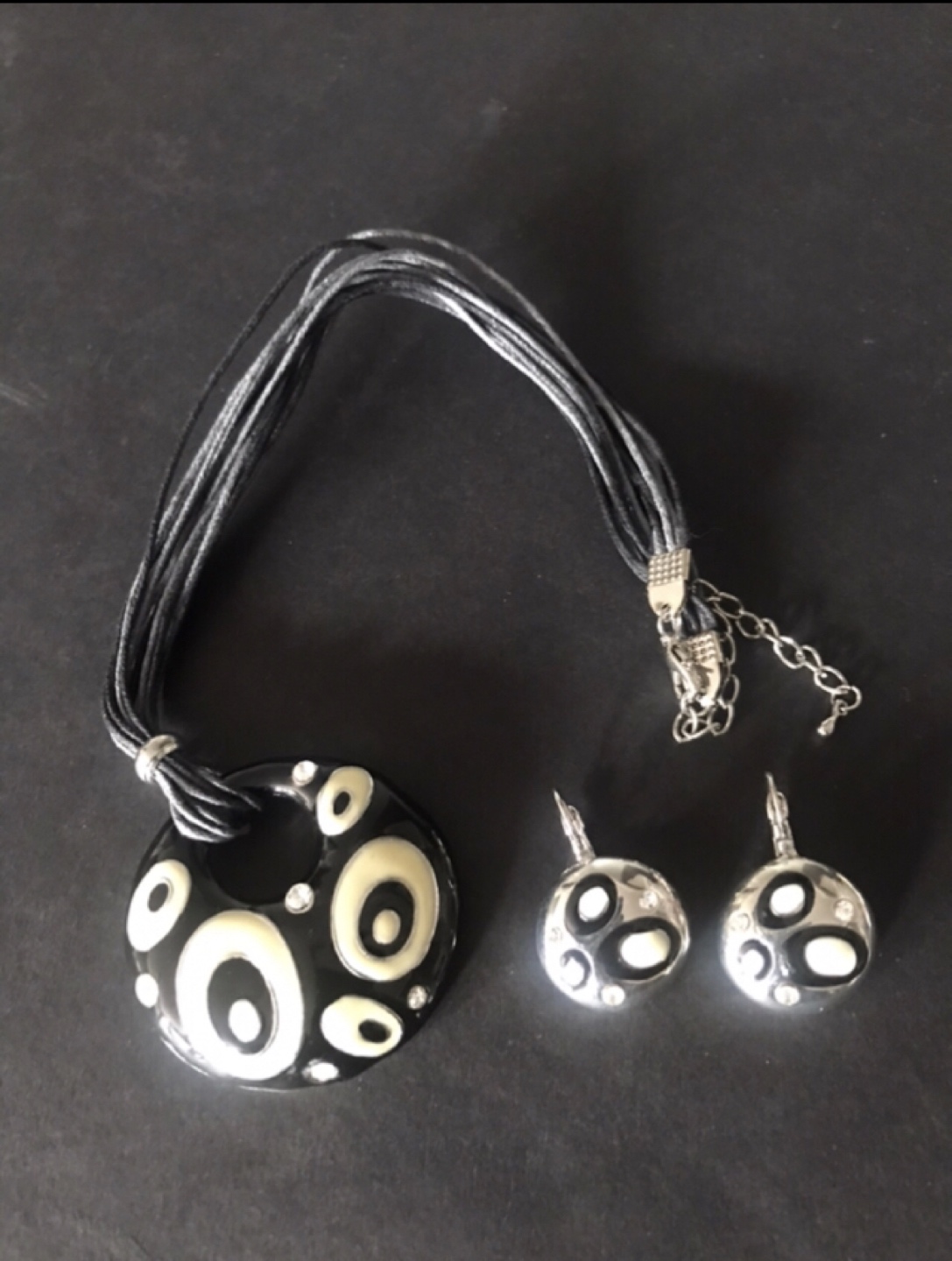 Assorted Necklace Sets (Price Varies) image indicator(7)