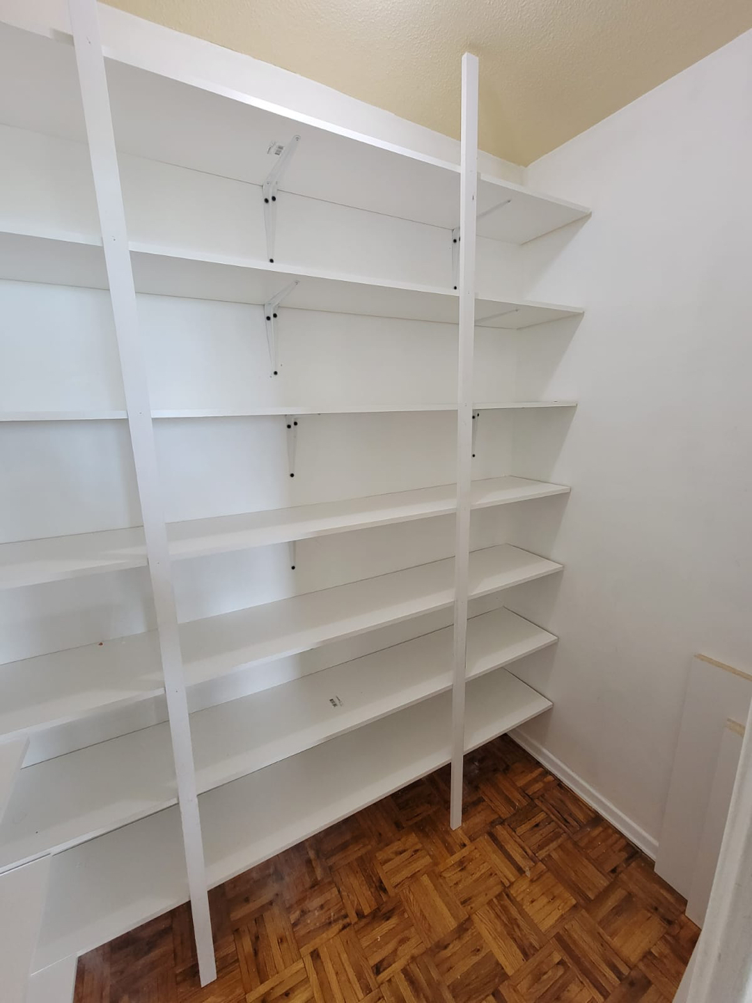 Shelving wood - photo 4