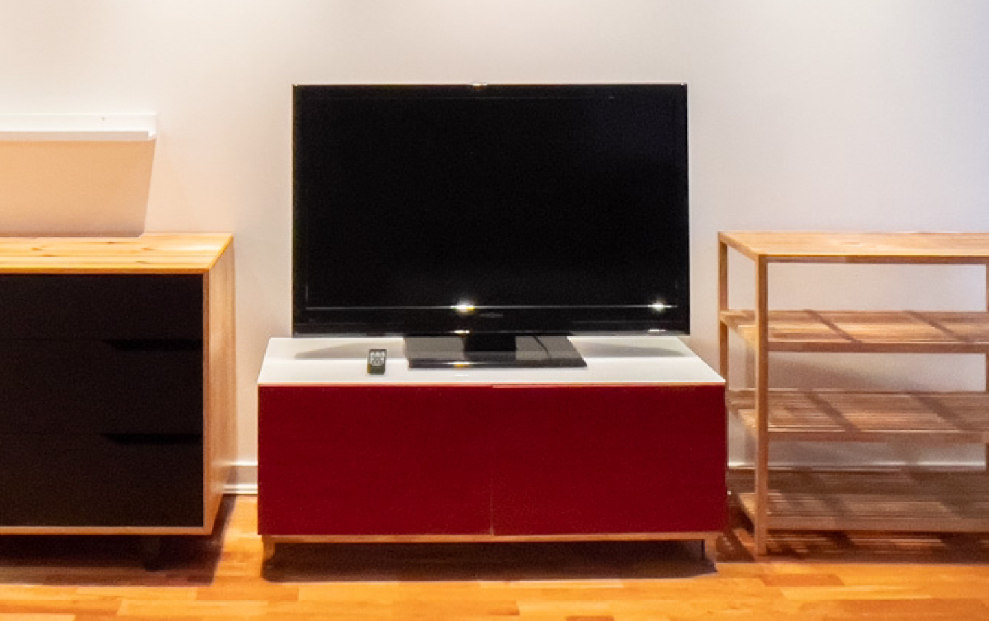 IKEA red glossy TV bench - photo 3