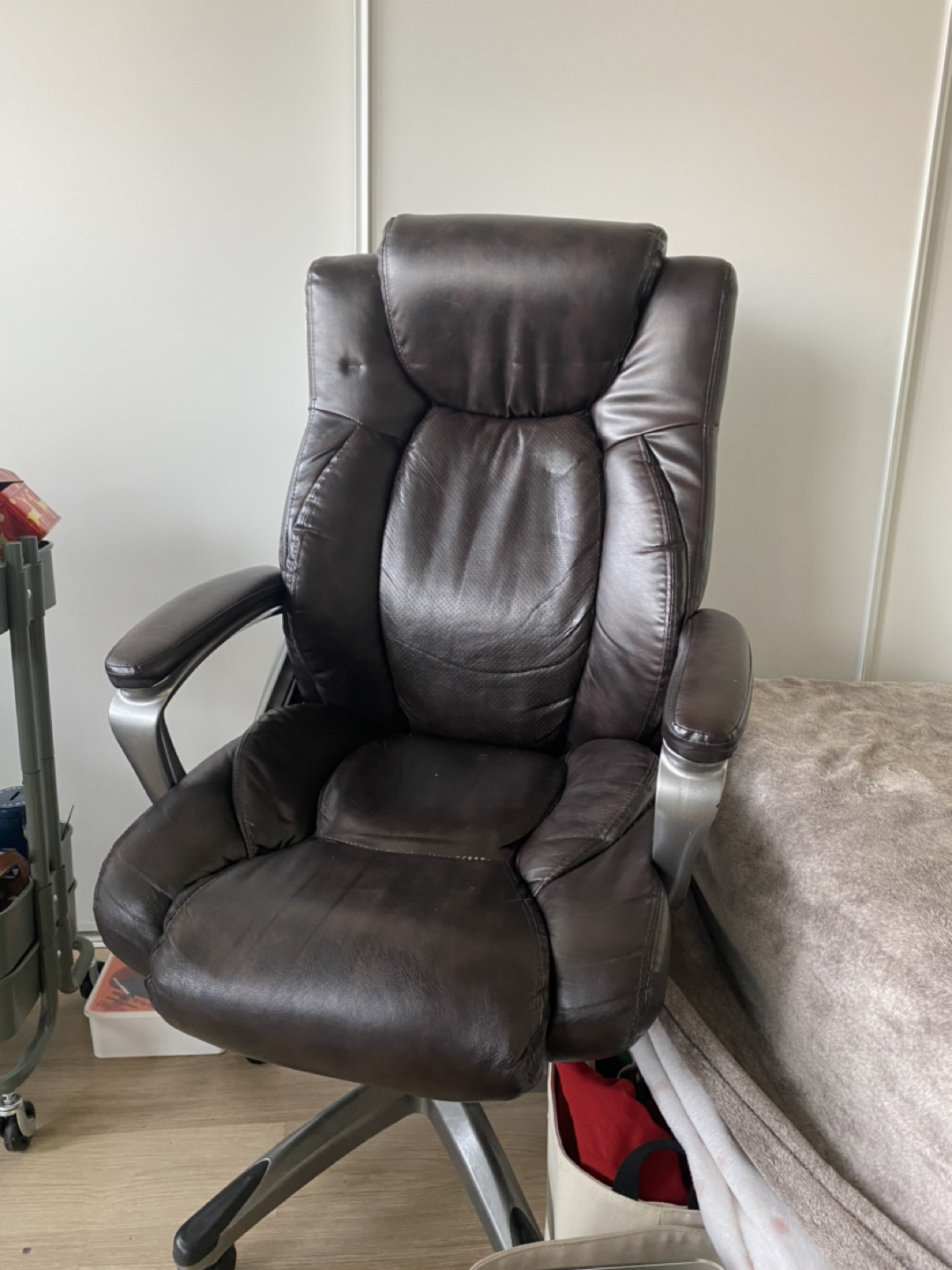 Office chair