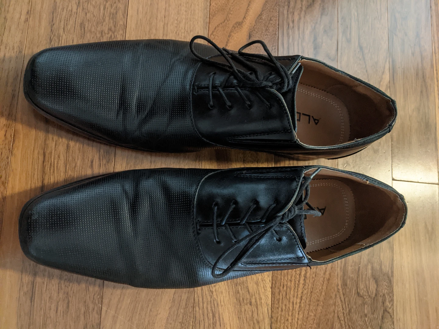 Men Dress Shoes - Black thumbnail