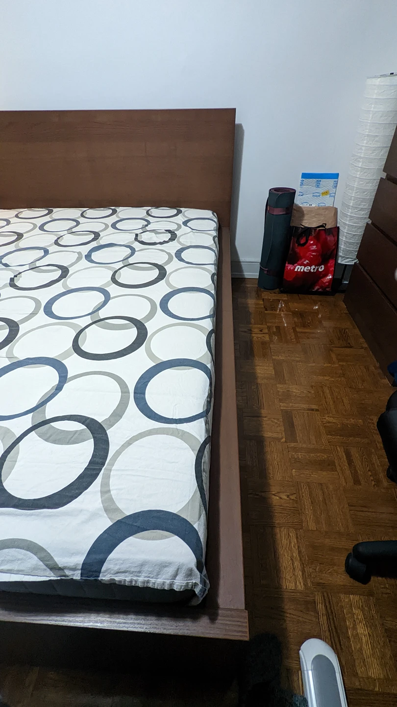 Ikea queen size bed frame - photo 3