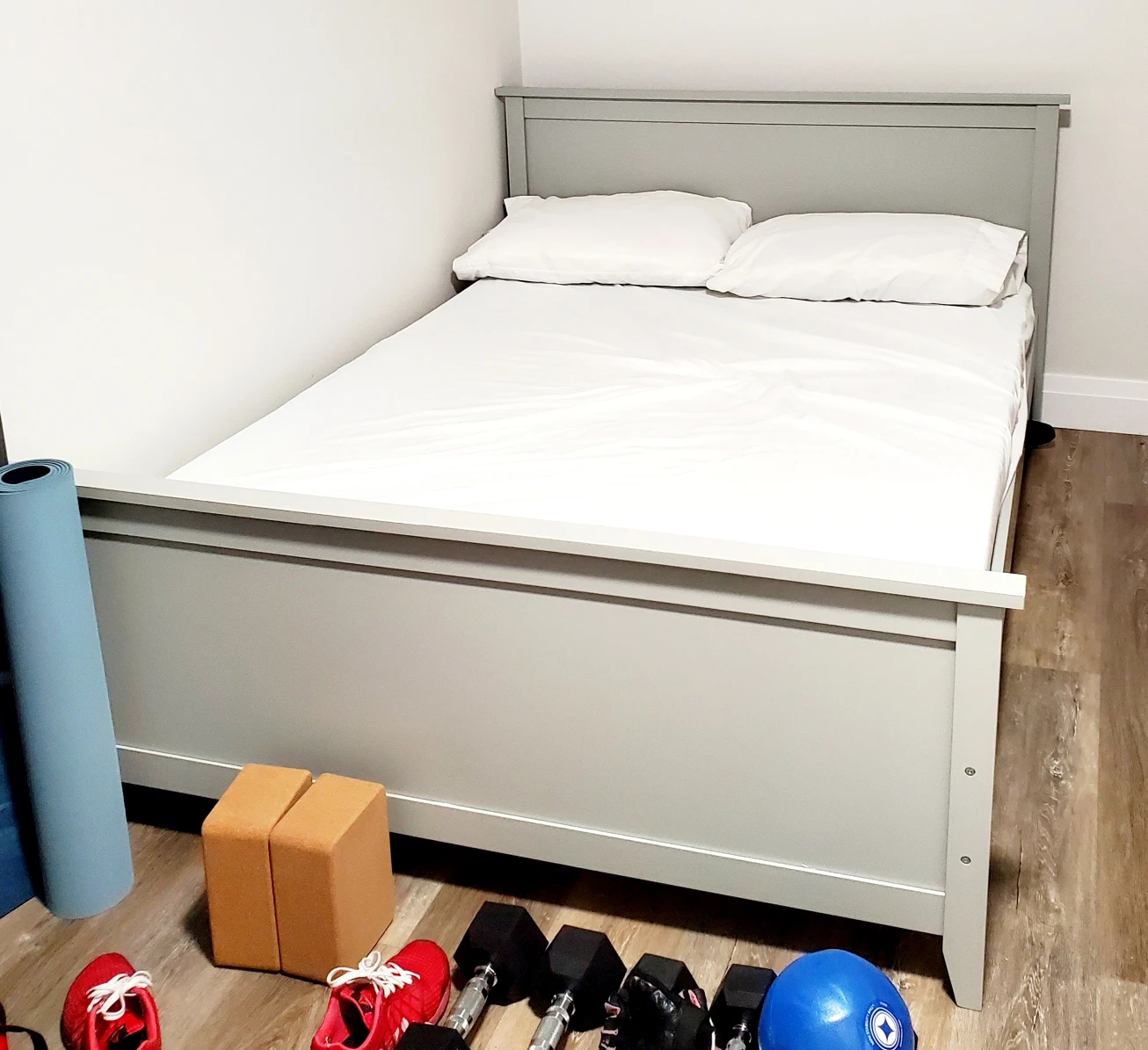 Double bed size frame - Structube Jace