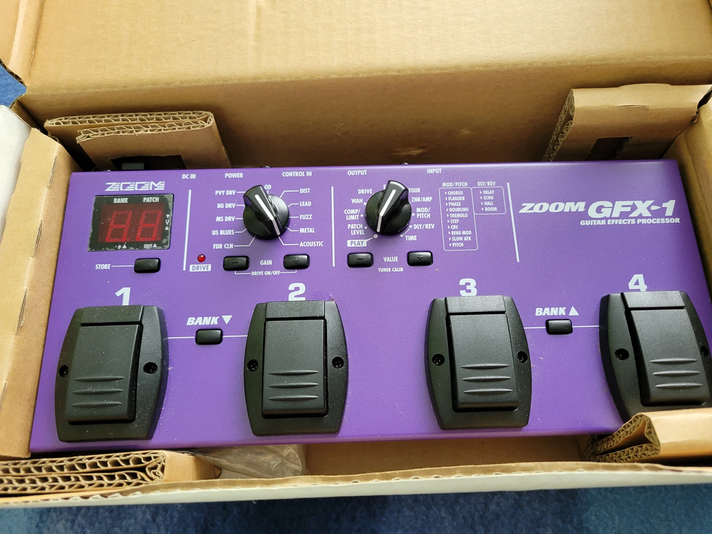ZOOM GFX-1 Guitar Multi-Effects Pedal thumbnail
