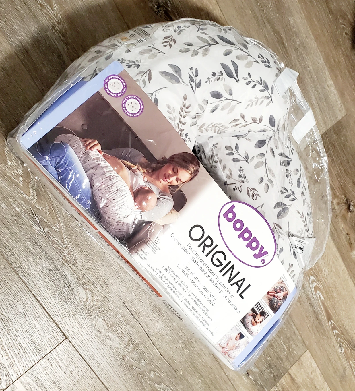 Boopy Nursing pillow with storage bag - photo 2