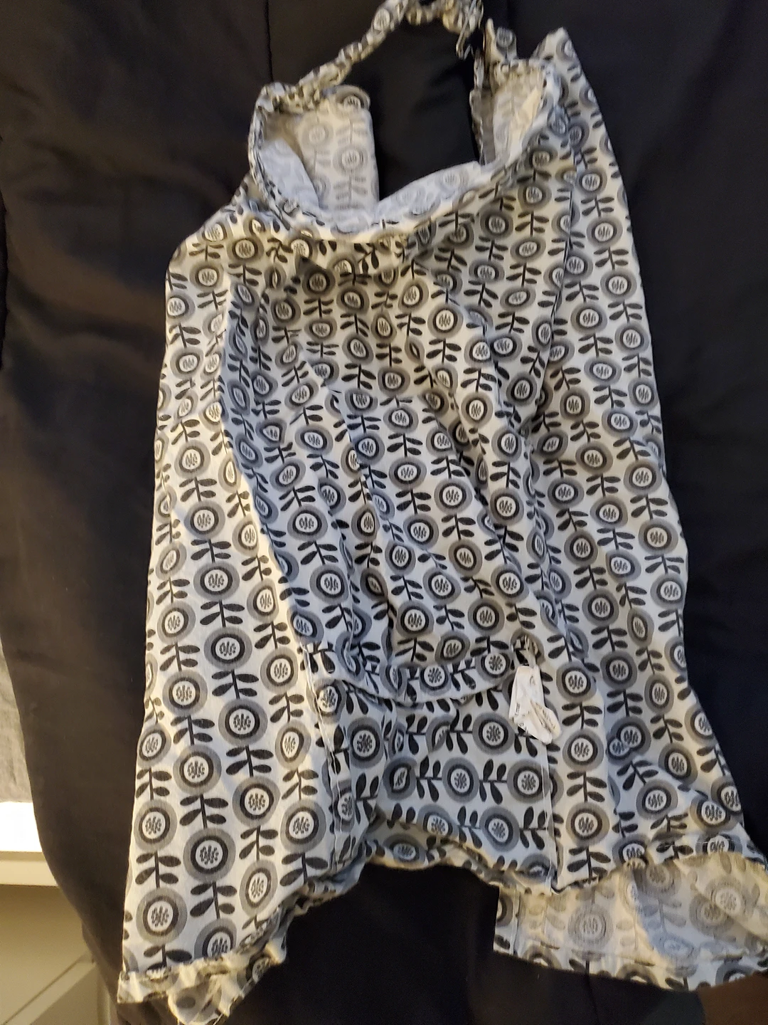 #freecycle Nursing cover thumbnail