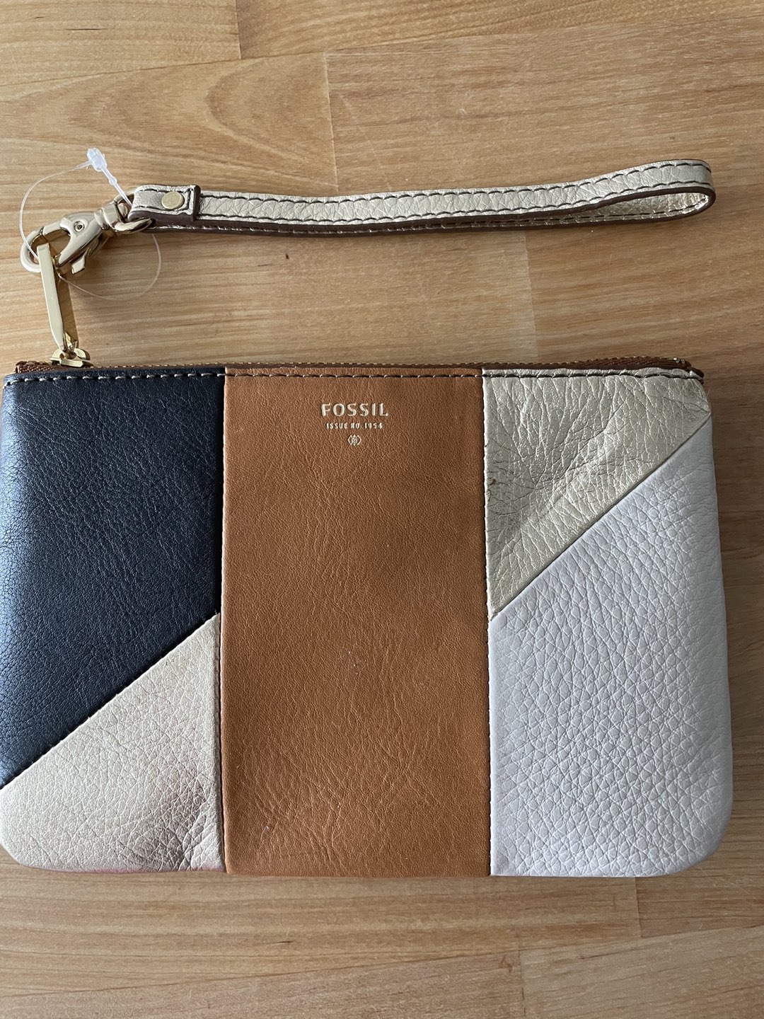 Fossil Wristlet