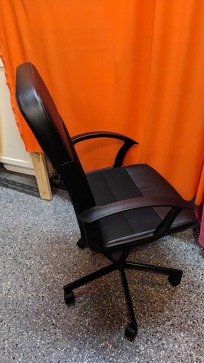 Office Chair on wheels